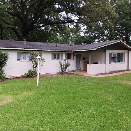 The Happy Home Jackson Exterior photo